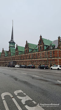 edificio dell'antica Borsa Valori di Copenaghen Danimarca