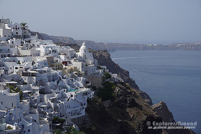 Vista della Caldera dal villaggio di Fira Santorini Grecia Explorers Around