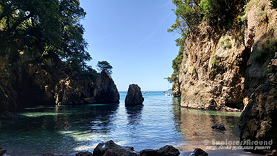Spiaggia segreta della La Caletta a Lerici immmersa nel Golfo dei Poeti un angolo della Thailandia in Ligura Explorers Around